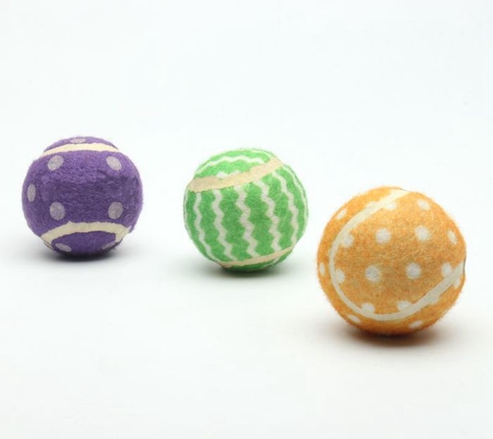 Healthy Non Squeaky Rubber Chew Toys Personalized Logo OEM Service